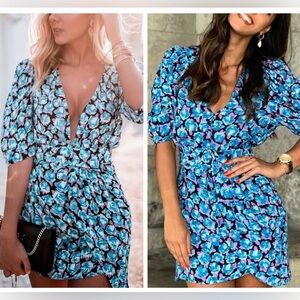 ZARA wrap effect dress floral print  puff sleeves and belt